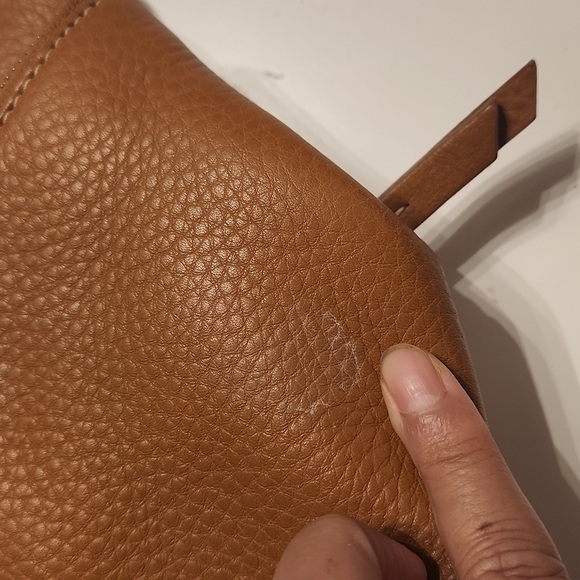 Dooney Bourke large woman purse(bag) - Picture 7 of 13